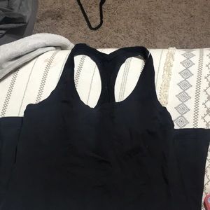 Lululemon size 6 tank top